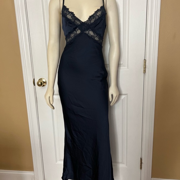 Princess Polly TREASURE BIAS CUT MAXI DRESS NAVY - Picture 8 of 16